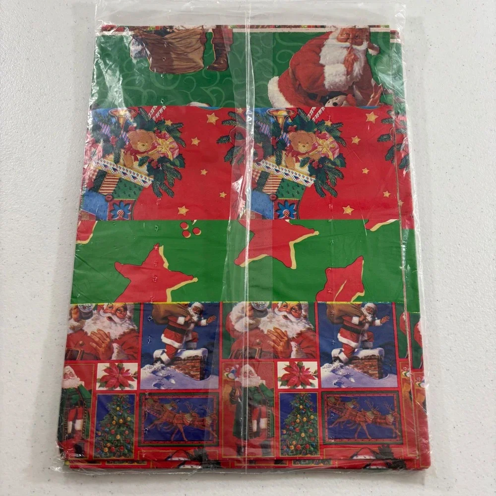 Vintage 2000 Cleo Christmas Gift Wrap 8 Sheets 50 Sq Ft Santa Polar Bear Holiday